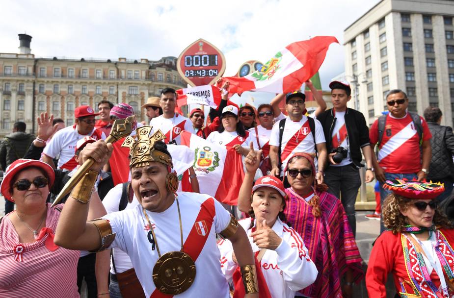 I peruviani sono tantissimi: tornano ai Mondiali dopo 36 anni di digiuno. Epa